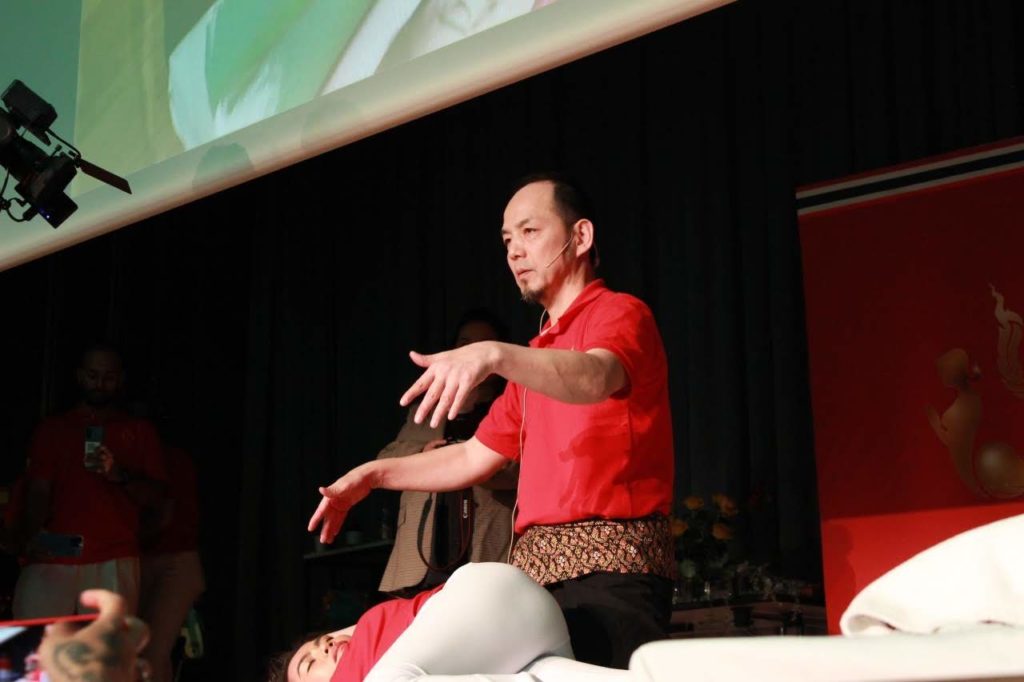 スイス国際ワークショップの講習写真